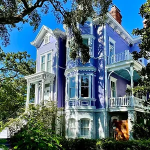 Amethyst Garden Bed and breakfast Savannah